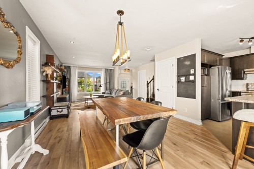 Salle à manger - C-24 Rue Des Érables, Saint-Rémi, QC 