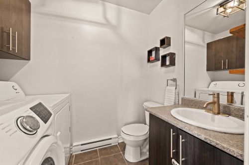 Salle d'eau - C-24 Rue Des Érables, Saint-Rémi, QC 