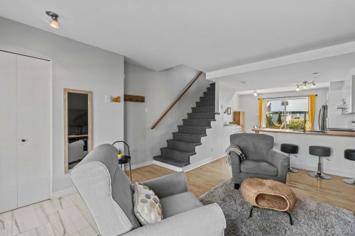Salon - B-130 Rue Leblanc, Repentigny (Repentigny), QC 