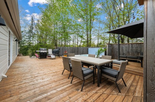 Terrasse - 9 Rue Des Horizons, Mont-Blanc, QC 