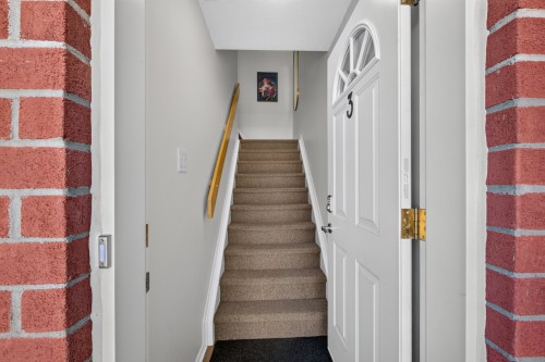 Escalier - 3-177 Boul. Louise-Campagna, Gatineau (Hull), QC 