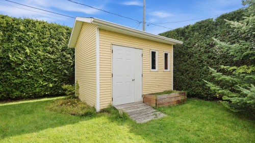 Remise - 996 Rue Thaïs, Lévis (Les Chutes-De-La-Chaudière-Ouest), QC 