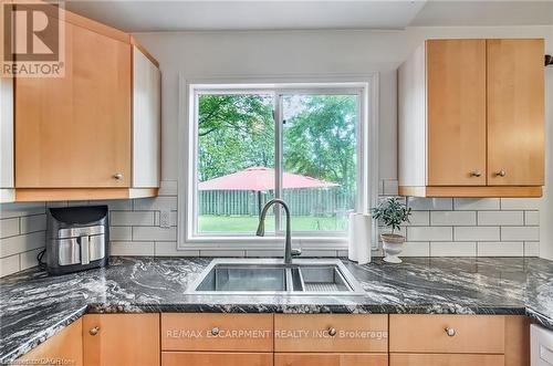 8 Beach Road, Haldimand, ON 