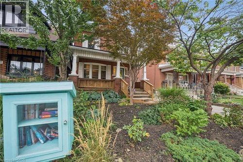 58 Balmoral Avenue N, Hamilton, ON 