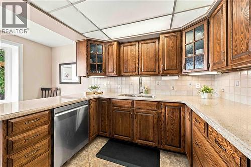 166 Beckwith Street Unit# 201, St Clair, ON 