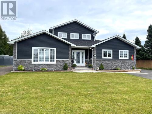 15 Twomey Drive, Botwood, NL 