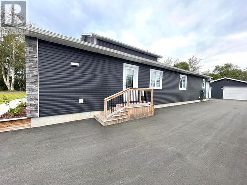 15 Twomey Drive, Botwood, NL 