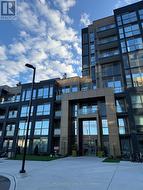 613 - 2333 KHALSA GATE Oakville, ON L6M 5R6