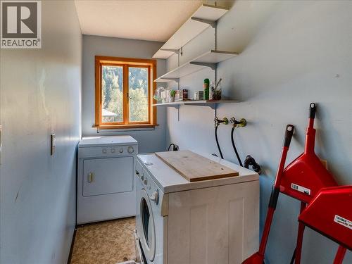 3168 Pass Creek Road, Crescent Valley, BC 