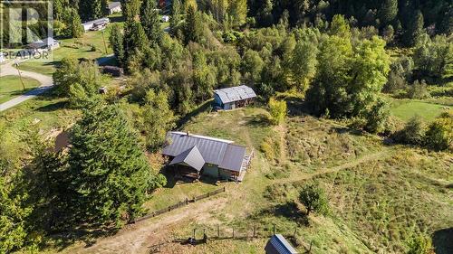 3168 Pass Creek Road, Crescent Valley, BC 