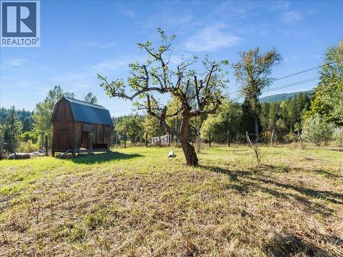 3168 Pass Creek Road, Crescent Valley, BC 