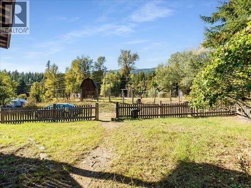 3168 Pass Creek Road, Crescent Valley, BC 