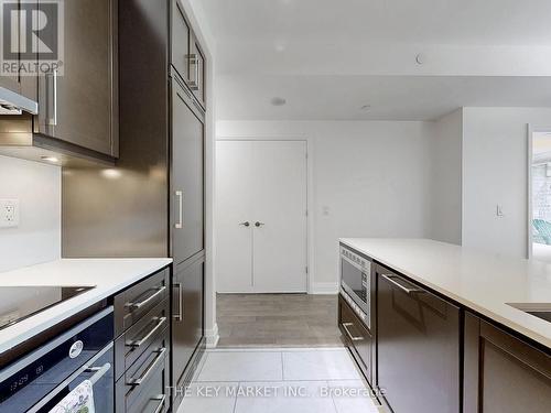 217 - 21 Clairtrell Road, Toronto, ON 
