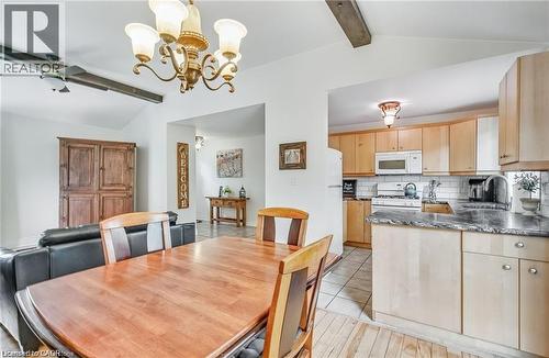 8 Beach Road, Lowbanks, ON 