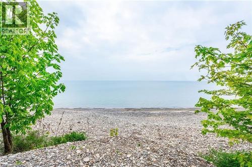 8 Beach Road, Lowbanks, ON 