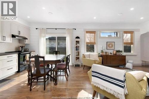 942 Erie Avenue, Kingsville, ON 