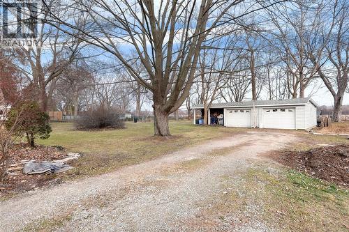 942 Erie Avenue, Kingsville, ON 