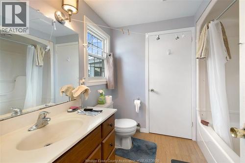 942 Erie Avenue, Kingsville, ON 