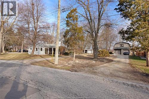 942 Erie Avenue, Kingsville, ON 