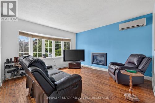 1046 Pinewood Place, Kingston (City Northwest), ON 