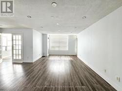 2425 - 25 KINGSBRIDGE GARDEN CIRCLE Mississauga, ON L5R 4B1