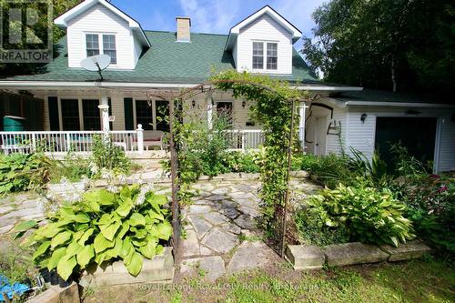 8 Brock Street, Northern Bruce Peninsula, ON 