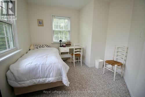 8 Brock Street, Northern Bruce Peninsula, ON 