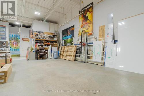 8-9 - 60 Meg Drive, London South (South X), ON 