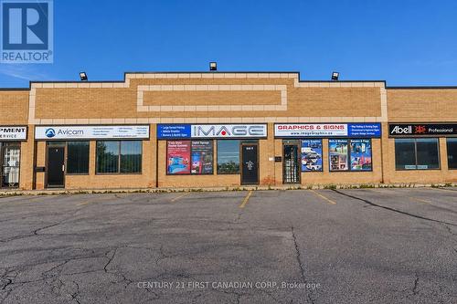8-9 - 60 Meg Drive, London South (South X), ON 