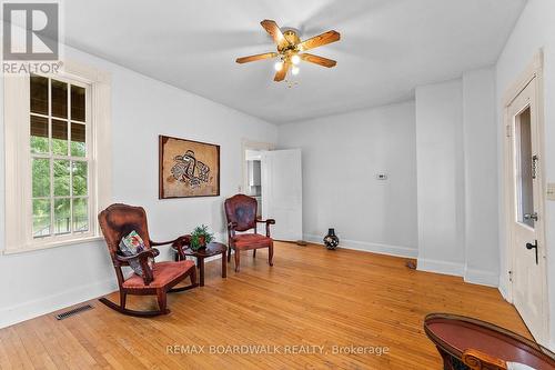 Swinging door to kitchen. - 110-112-114 Clothier Street E, North Grenville, ON 