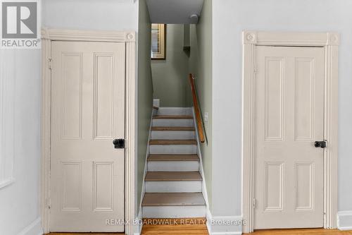 Access to basement in this unit. - 110-112-114 Clothier Street E, North Grenville, ON 