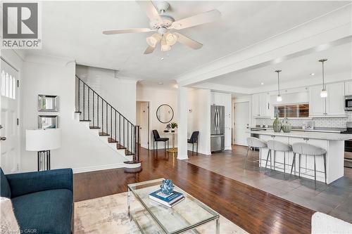 545 Mohawk Road W, Hamilton, ON 