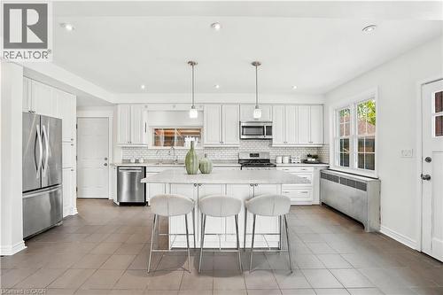 545 Mohawk Road W, Hamilton, ON 