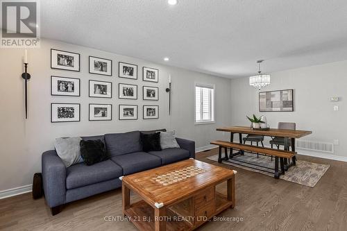 25 Cranberry Lane, Barrie, ON 