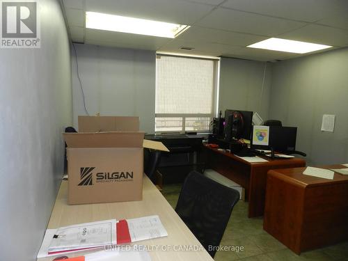 1807 Drew Road, Mississauga, ON 