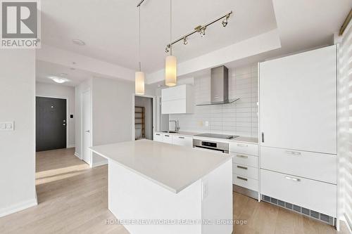 902 - 11 Bogert Avenue, Toronto, ON 