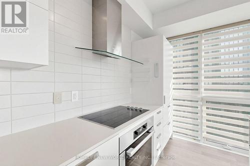 902 - 11 Bogert Avenue, Toronto, ON 