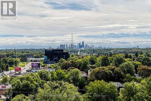 902 - 11 Bogert Avenue, Toronto, ON 