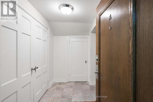 1A - 180 AUGUSTA STREET , Ottawa, Ontario K1N 8C1 3