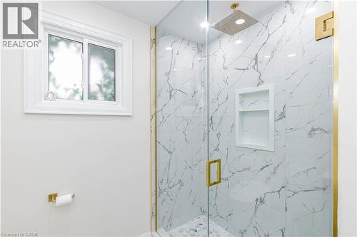 2358 Arnold Crescent, Burlington, ON 