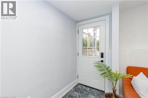 2358 Arnold Crescent, Burlington, ON 