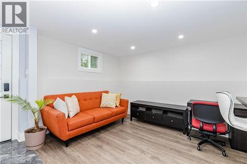 2358 Arnold Crescent, Burlington, ON 