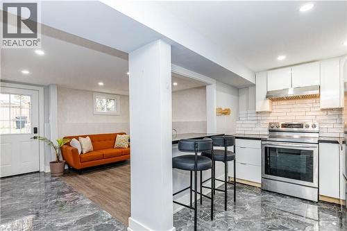 2358 Arnold Crescent, Burlington, ON 