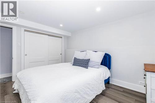 2358 Arnold Crescent, Burlington, ON 