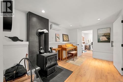 1719 Robb Ave, Comox, BC 