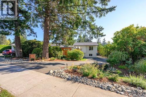 1719 Robb Ave, Comox, BC 