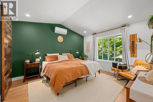 1719 Robb Ave, Comox, BC 