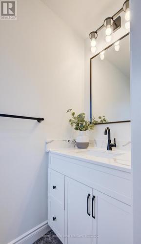 464 Northlake Drive, Waterloo, ON 