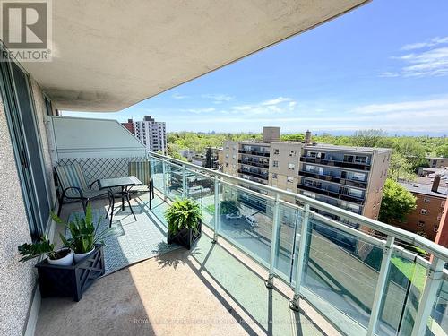 1009 - 398 Eglinton Avenue E, Toronto, ON 