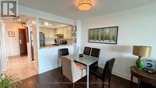 1009 - 398 Eglinton Avenue E, Toronto, ON 